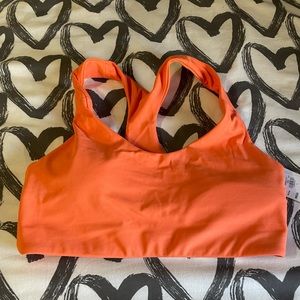NWT Old Navy sports bra, size Large